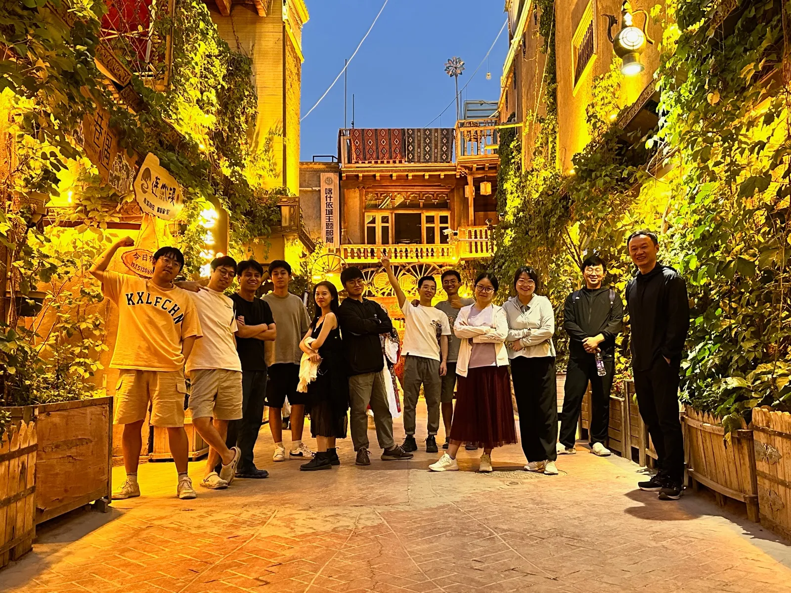 Walking the old town of Kashgar